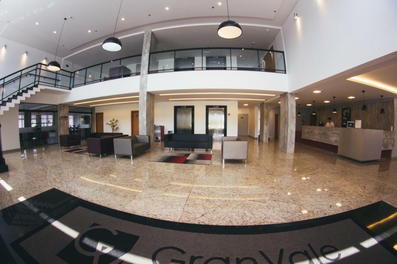 Summit Suites Hotel Cacapava Exterior foto