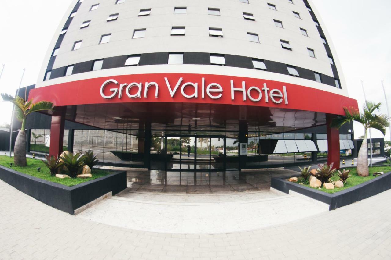 Summit Suites Hotel Cacapava Exterior foto